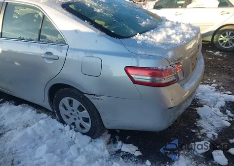 2011 Toyota Camry Le from USA, damaged, VIN 4T1BF3EK1BU120268